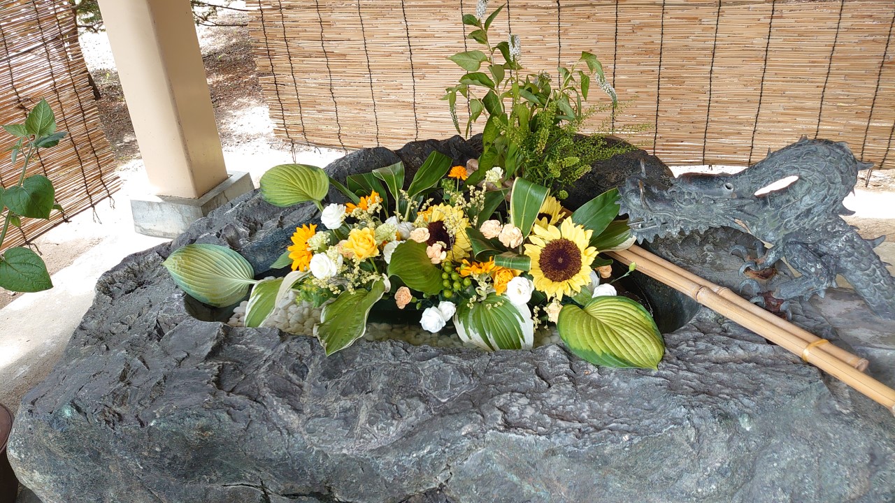厚別神社の花手水