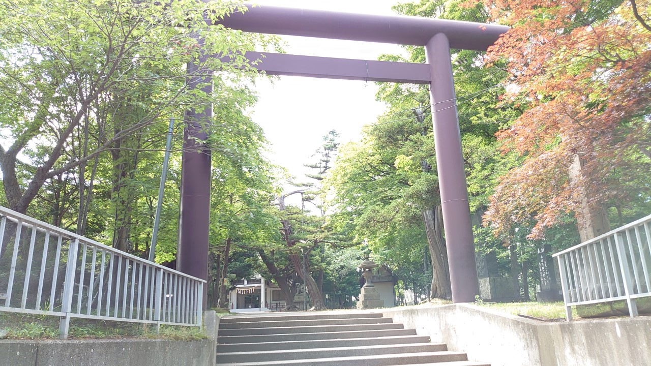 廣島神社の鳥居