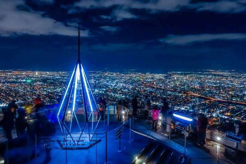 藻岩山から望む札幌の夜景